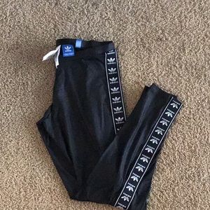 Adidas leggings